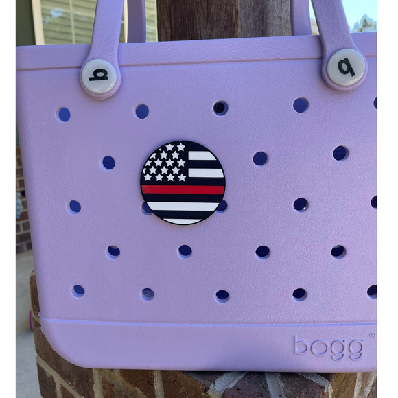 Thin Red Line Firefighters Bogg Bag Charm - Picture 1 of 1